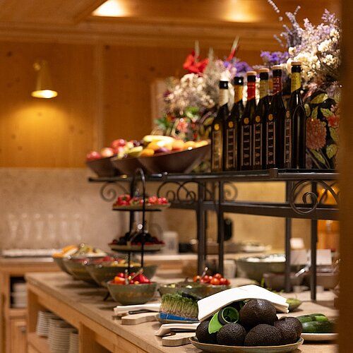 Genießen Sie Ihr Frühstück im Pavillon des Spa & Resorts Bachmair Weissach in entspannter Atmosphäre und gestalten Sie...